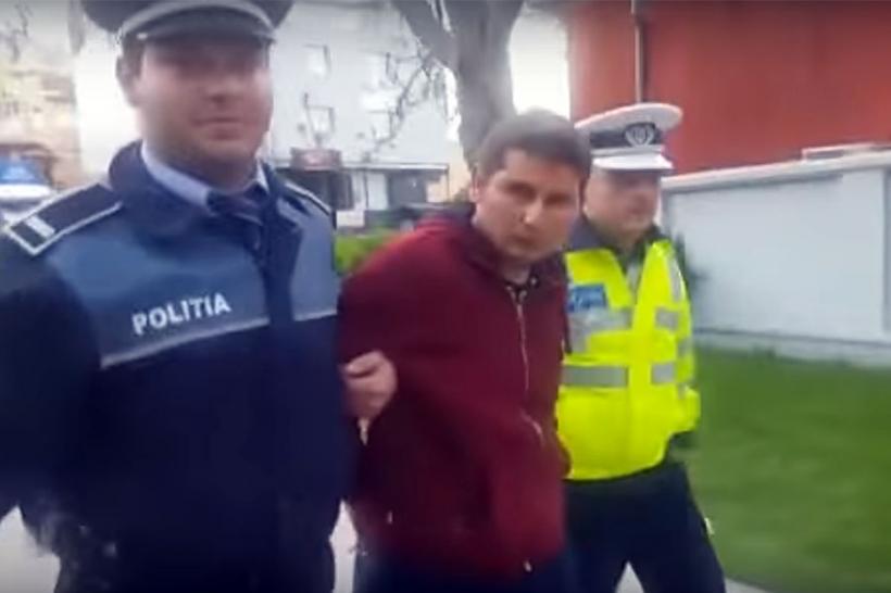 VIDEO - Un medic stomatolog din București, urmărit cu focuri de armă de polițiștii din Mangalia
