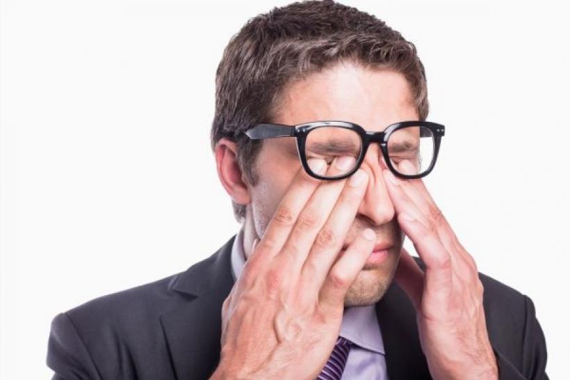 Sindromul ochilor uscați. 10 moduri de a reduce simptomele