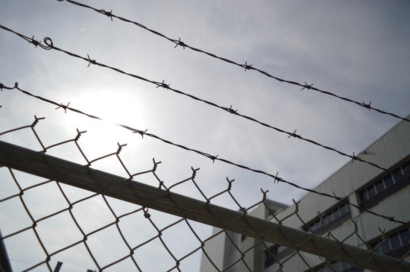 Un român, condamnat la închisoare pe viaţă în Cambodgia pentru trafic de droguri