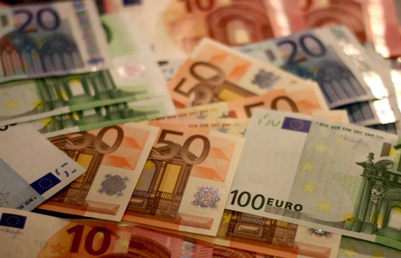 Inspectorii fiscali au amendat un om de afaceri cu aproape 3 milioane de euro