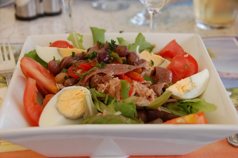 REŢETA ZILEI: Salată Nicoise (originară din Nisa)