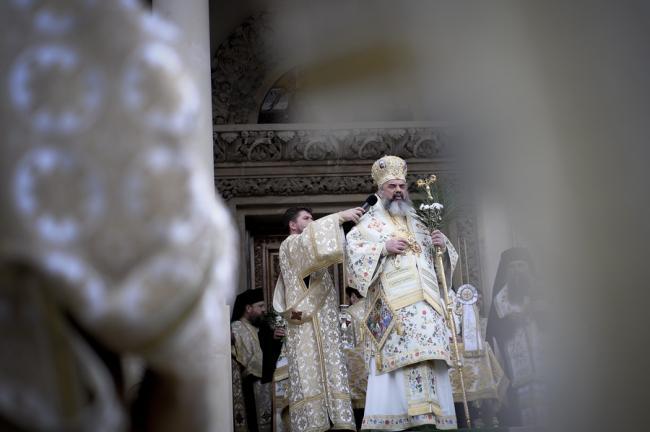 Patriarhul Daniel: E necesară o explicare şi o aprofundare a semnificaţiei sfintelor icoane în viaţa şi misiunea Bisericii