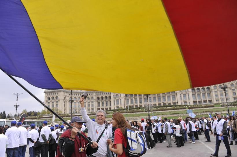 Sindicatele din administraţia publică anunţă miting la Palatul Parlamentului cu 10.000 de persoane din cauza legii salarizării