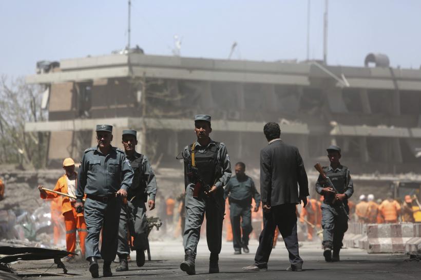 Un atentat sângeros zguduie Kabulul