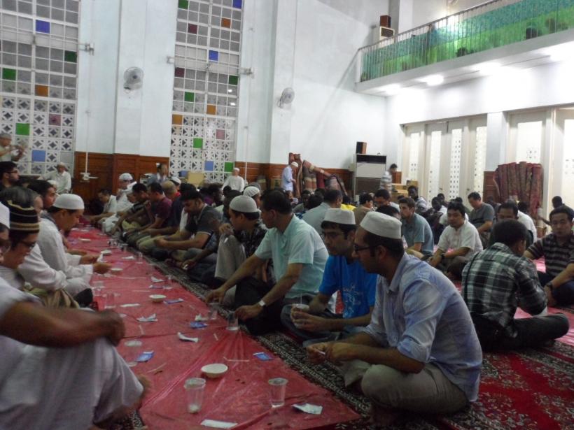 Bărbat arestat în Cisiordania pentru că a mâncat în public în timpul Ramadanului