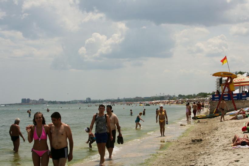 Plajele din Mamaia nu vor fi supravegheate de salvamari. Cum explică primarul Constanței