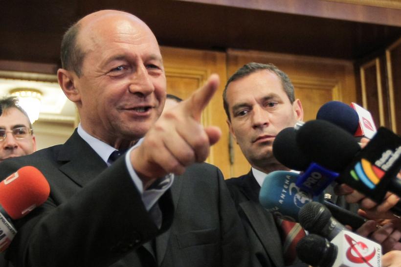 Băsescu: PDL a furnizat PSD doi oameni care ştiu cum se distruge un partid din interior