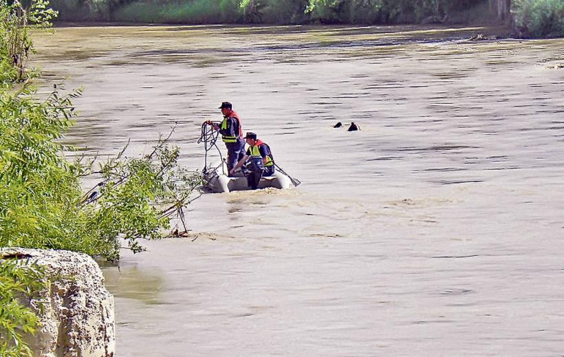 Două cadavre au fost scoase din râul Mureș