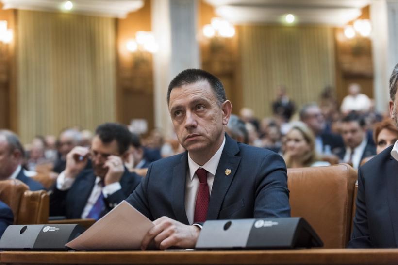 Guvernul Grindeanu a căzut. Moțiunea, votată cu 241 voturi pentru și 10 împotrivă 18580202