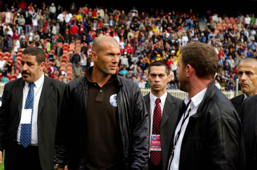 Zidane i-ar fi promis lui Mbappe că va beneficia de suficient timp de joc dacă vine la Real