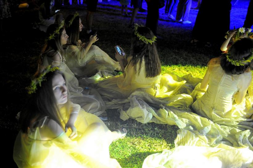 GALERIE FOTO - Sânzienele, sărbătoare păgână a românilor, celebrate la Școala Centrală 18580437