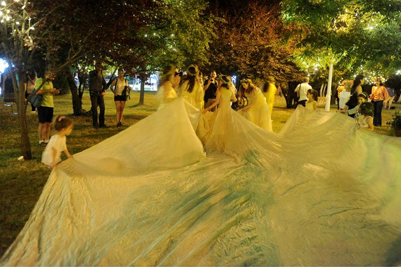 GALERIE FOTO - Sânzienele, sărbătoare păgână a românilor, celebrate la Școala Centrală 18580440