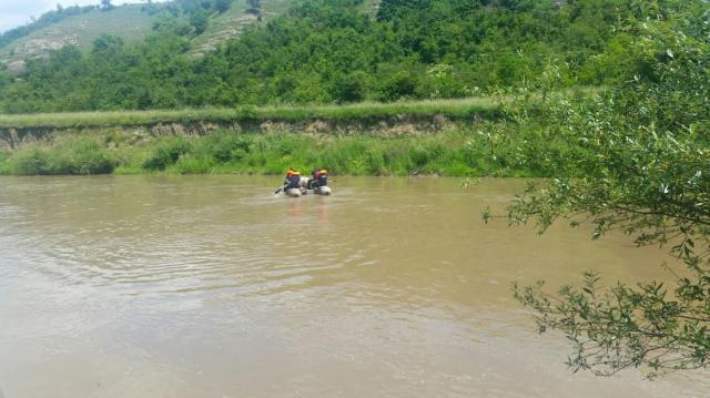 Harghita: Un adolescent s-a înecat într-un lac format pe locul unei balastiere