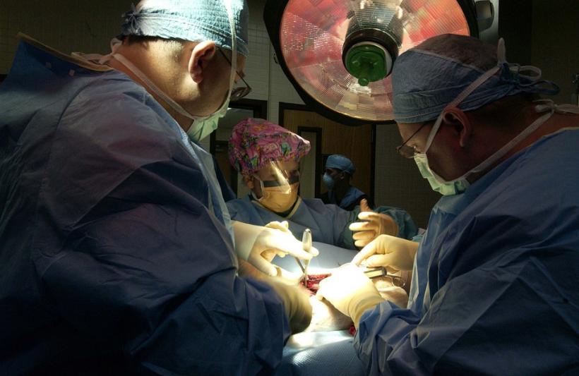 Peste 50 de transplanturi renale la Fundeni, în 2017