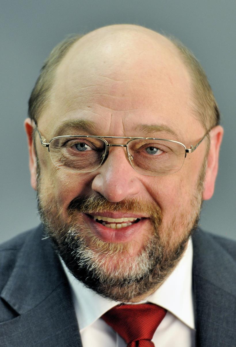 Schulz o critică pe Merkel pentru că nu se opune mai ferm președintelui Donald Trump