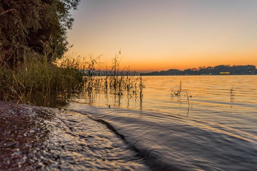 INHGA. Debitul Dunării - 3.000 mc/s la intarea în tară, sub media multianuală a lunii iulie, de 5.350 mc/s