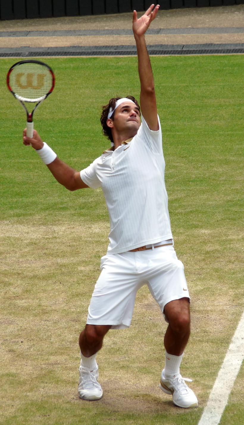 Roger Federer a câştigat al 8-lea său titlu la Wimbledon