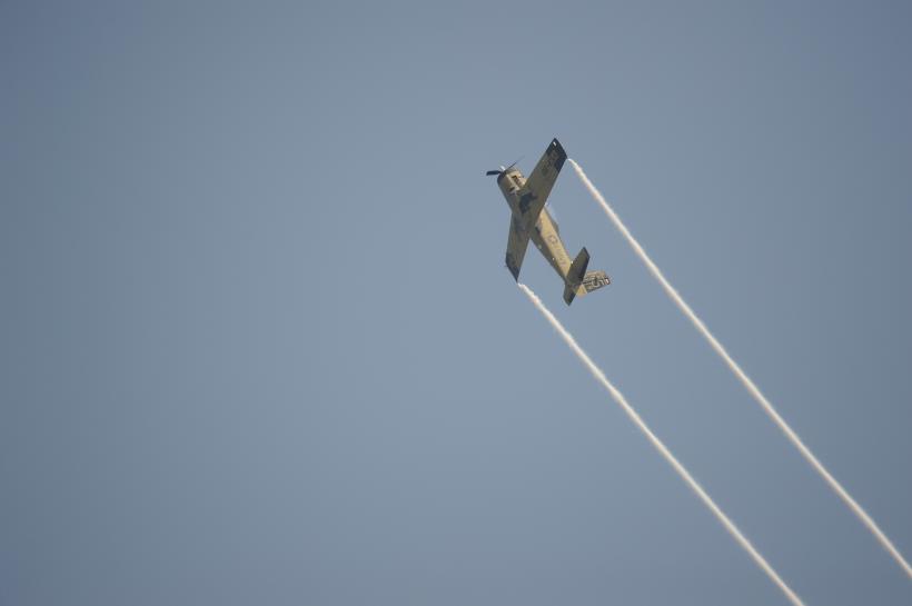 BIAS 2017 - un mix de acrobaţii cu elicopterul, aeronave militare şi avioane istorice (GALERIE FOTO) 18582779
