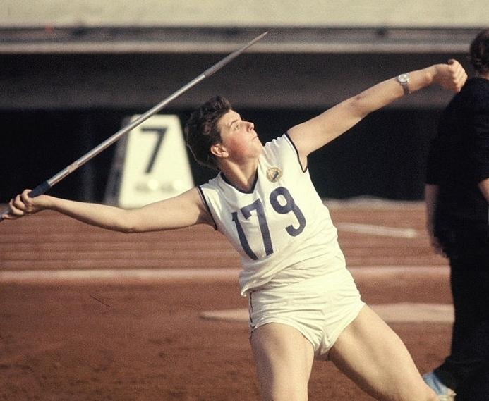 De ziua ta! Atleta Mihaela Peneş, campioană olimpică la aruncarea suliţei, în 1964, la Olimpiada de la Tokyo, împlineşte 70 de ani