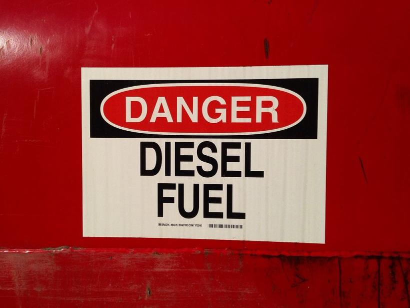 Comisia Europeană avertizează asupra efectelor interzicerii automobilelor diesel în orașe