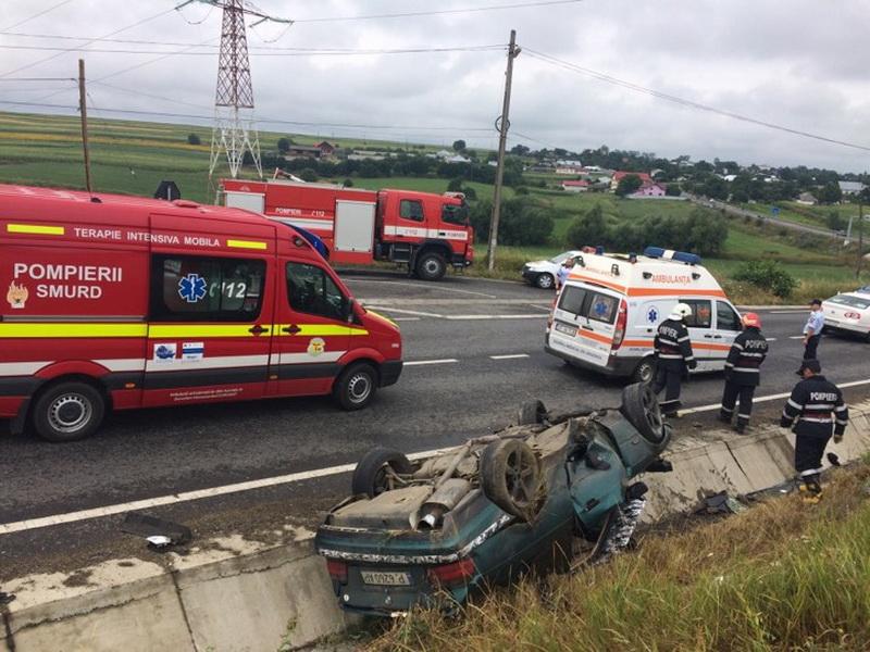 Accident în Botoșani. Un șofer s-a rostogolit cu mașina din cauza vitezei