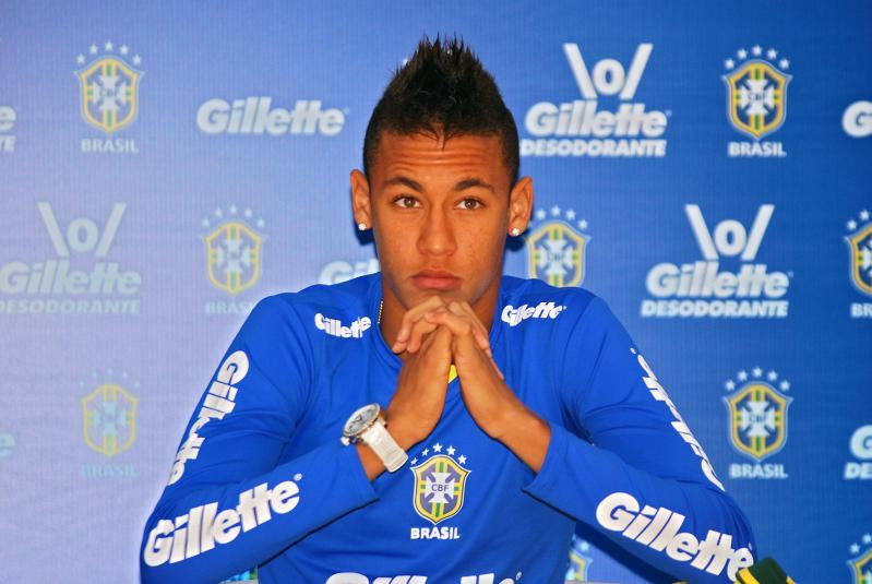 Neymar a semnat un contract pe cinci ani cu PSG