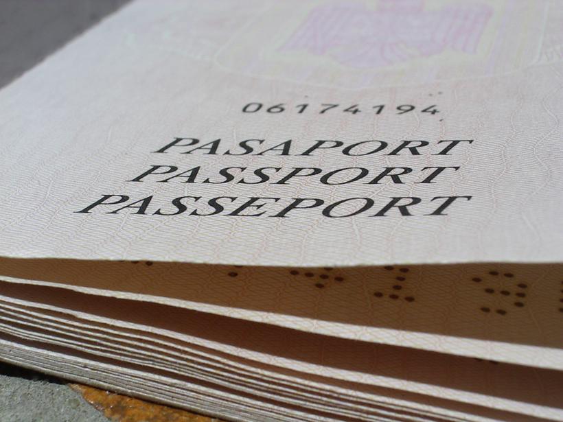 Proiect: Valabilitatea paşaportului, prelungită