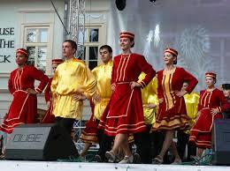 Sighișoara: La Festivalul Intercultural Proetnica sunt așteptați peste 700 de participanţi ai celor 20 de minorităţi naţionale din România.