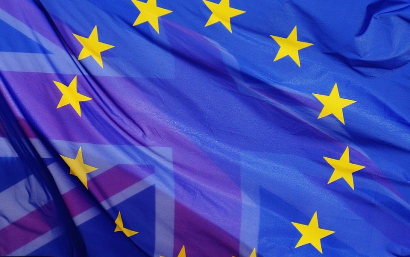 Cetăţenii Uniunii Europene vor putea intra în Marea Britanie fără vize după Brexit