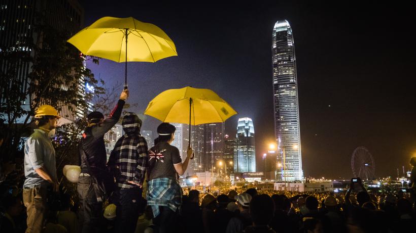 Liderii &quot;Miscării Umbrelelor&quot; din Hong Kong au fost arestaţi