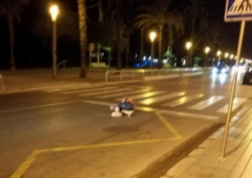 Un al doilea atac terorist a avut loc în Spania. O mașină a lovit un grup de oameni în orașul Cambrils. Cinci suspecţi au fost uciși