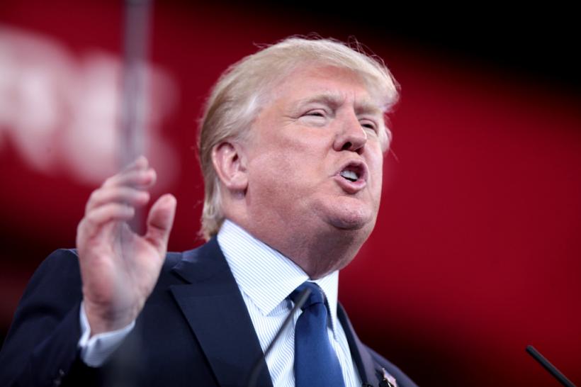 Donald Trump consideră că el este adevărata victimă a evenimentelor din Charlottesville