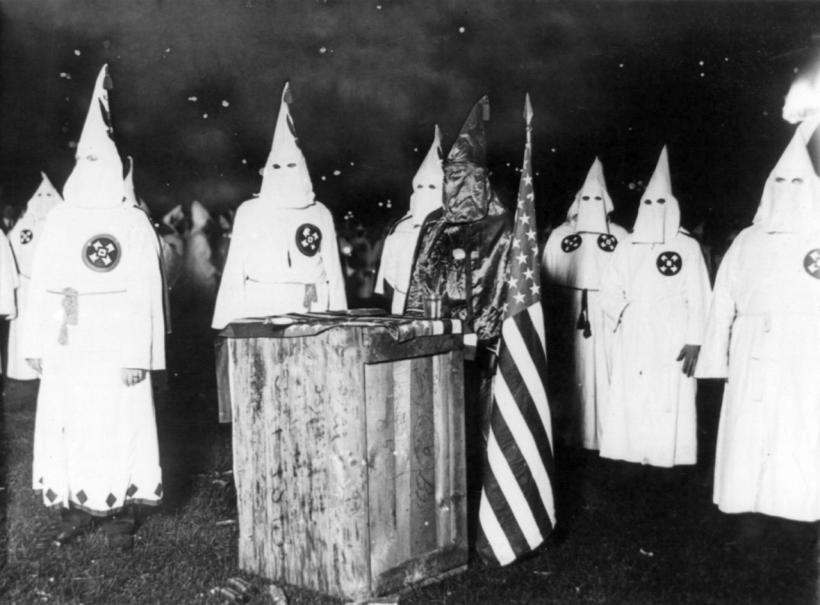 Ku Klux Klan a crescut de când Donald Trump se află la conducerea SUA