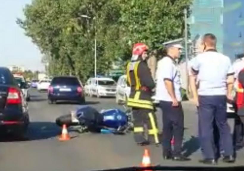 Accident cumplit în Pipera! Un motociclist a murit, după un impact cu o maşină