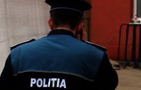 Polițistul care a apărut într-o înregistrare video cu tentă sexuală este cercetat de superiorii săi