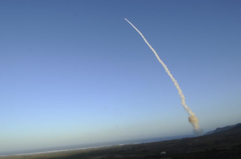 Kim-Jong un cere ca mai multe rachete să fie lansate către Pacific