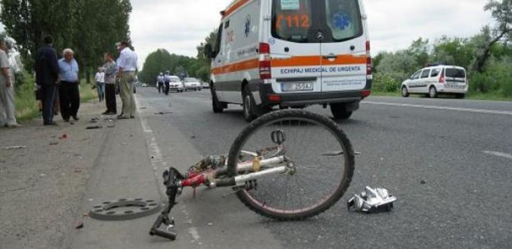 Buzău: Biciclist accidentat grav pe DN2