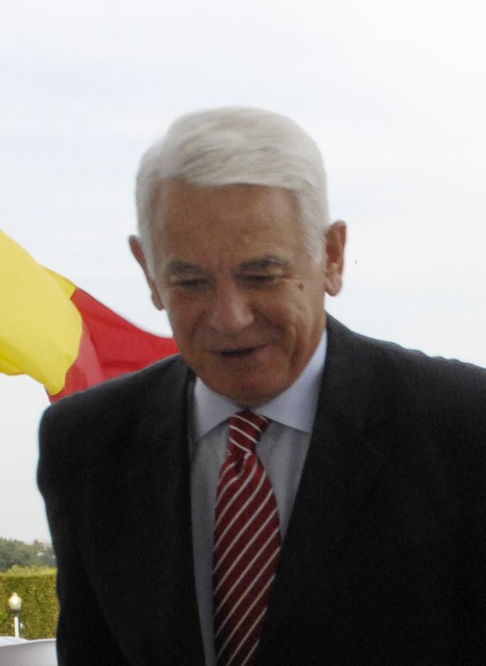 Meleșcanu: Trebuie să îmbunătățim modul de acțiune și colaborare dintre miniștrii și secretari de stat