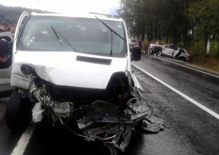 Braşov: Cinci persoane rănite în urma unui accident pe DN1, între Vlădeni şi Perşani