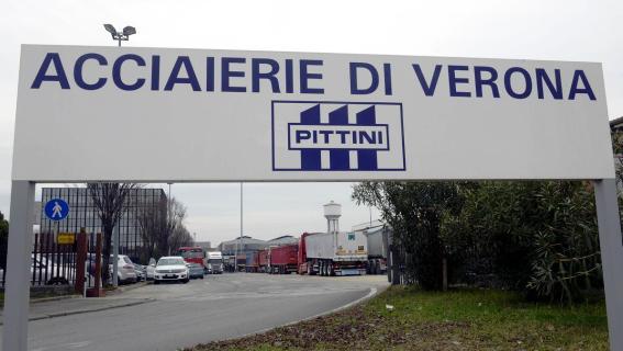 Tragedie într-o oțelărie din Italia. Un român a murit într-un accident de muncă