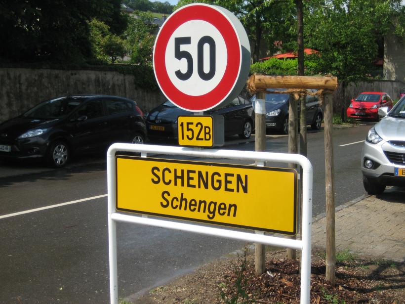 Juncker: Uniunea Europeană trebuie să primească rapid Bulgaria şi România în spaţiul Schengen
