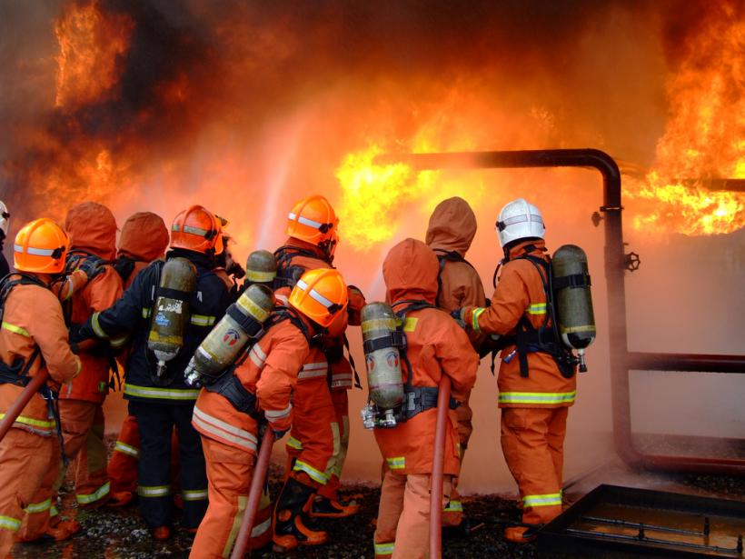 25 de persoane au murit într-un incendiu izbucnit la o şcoală din Malaezia