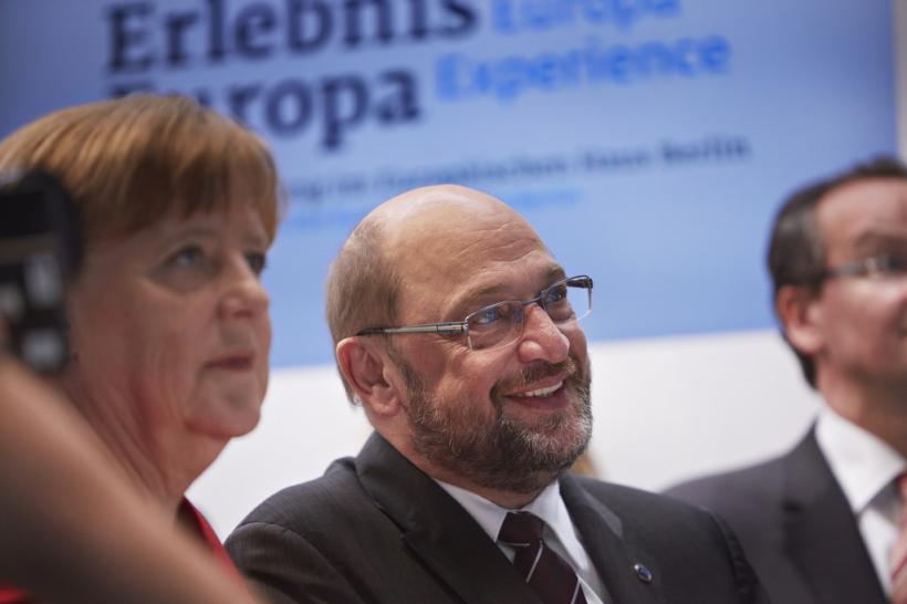 Angela Merkel respinge invitaţia lui Martin Schulz pentru o a doua dezbatere televizată