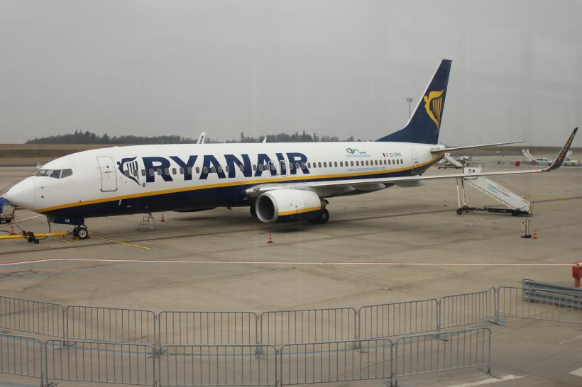 Bucureștiul se numără printre orașele afectate de anularea zborurilor companiei Ryanair