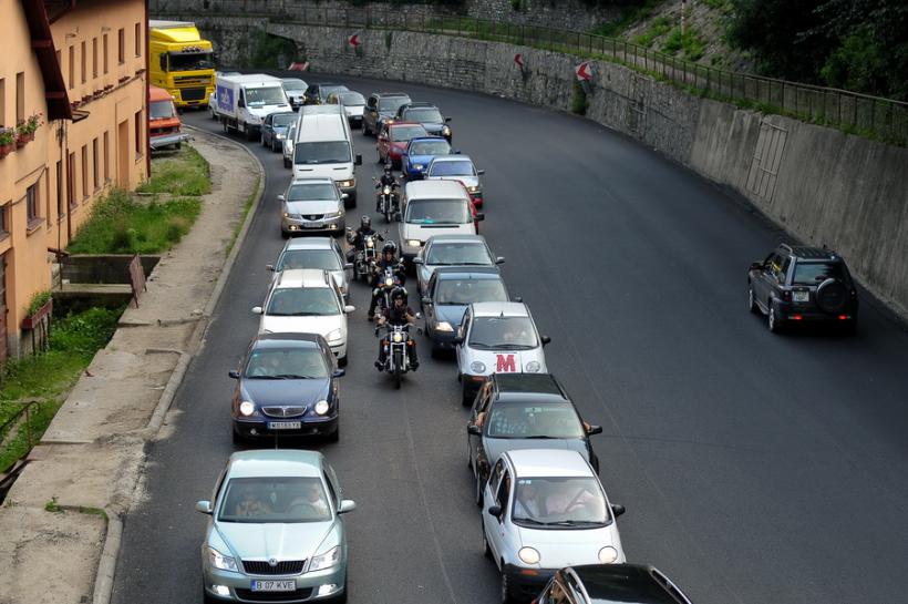 Braşov: Trafic rutier blocat pe un sens pe DN1, la Timişul de Jos