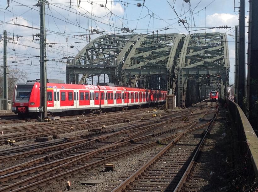 Un refugiat iranian a oprit sute de trenuri în oraşul german Koln