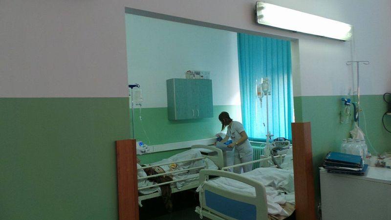 Alertă în Bistrița -Năsăut!  Patru persoane au ajuns la spital după ce au consumat ciuperci necomestibile