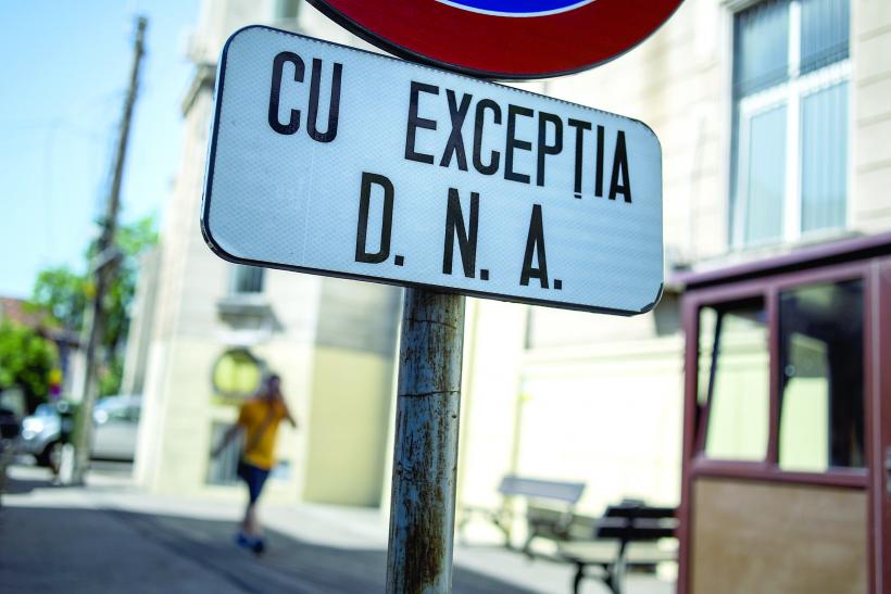 De la cine cumpără DNA toner în valoare de 100.000 de euro