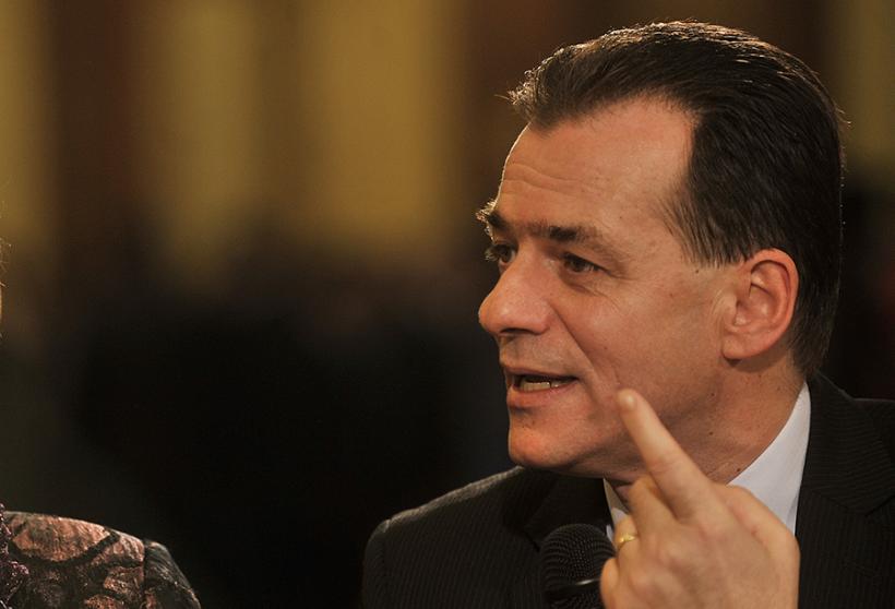 Orban: Solicităm demisia celor trei miniştri implicaţi în anchete penale
