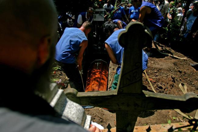 Noi reglementări pentru înmormântări, persoana decedată trebuie îngropată în cel mult 36 de ore